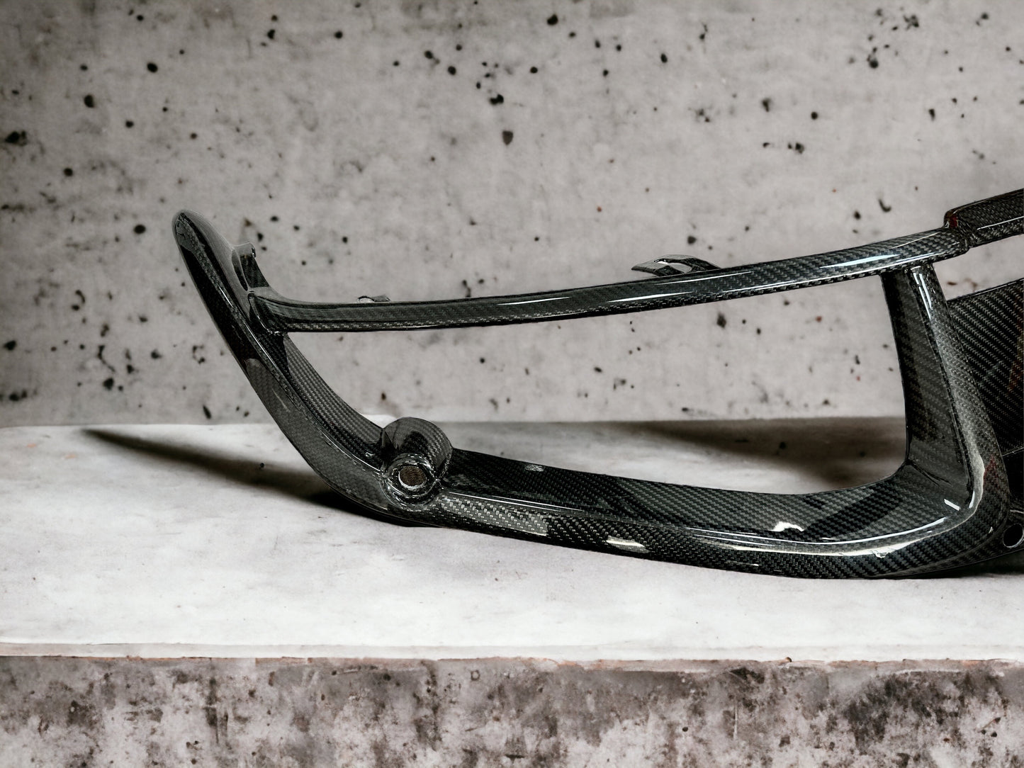 Lotus Emira Carbon Fiber Diffuser Surround