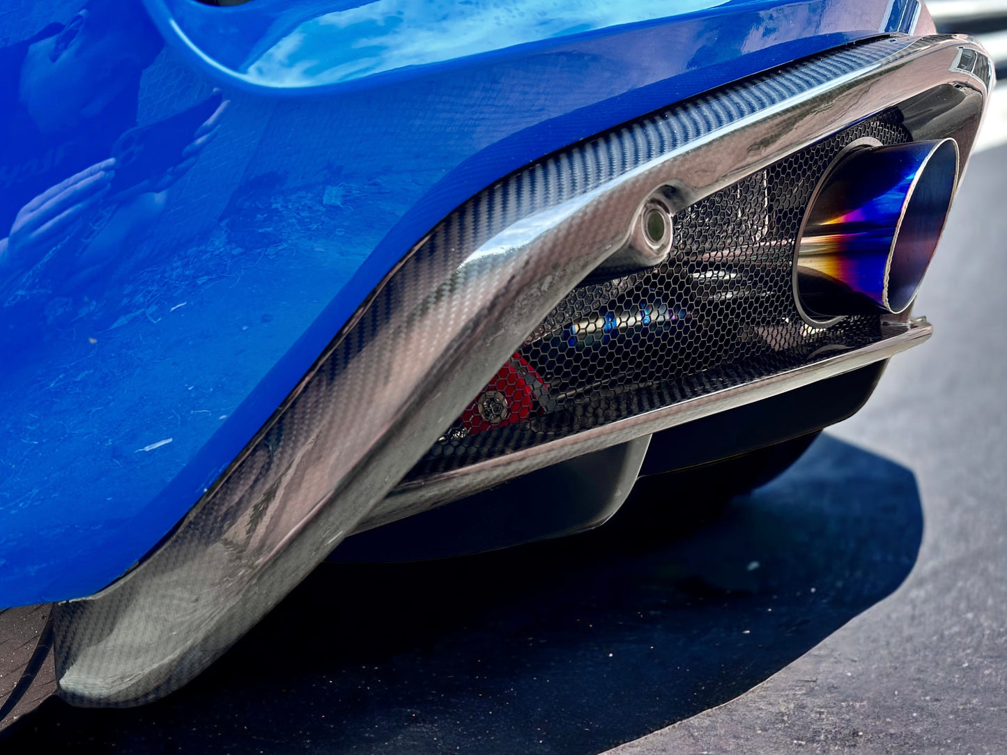 Lotus Emira Carbon Fiber Diffuser Surround