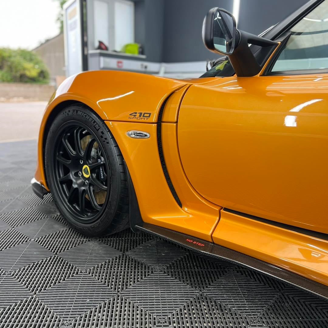 Lotus Exige V6 Carbon Fibre Side Skirts