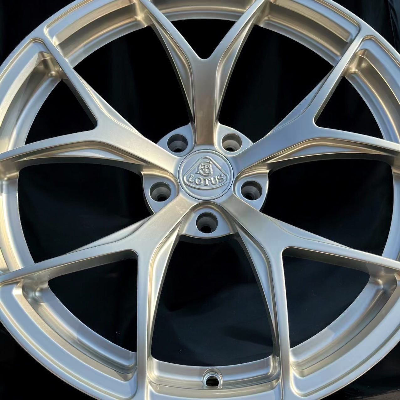 V6 Lightweight Alloy Forged Wheels by Aerie Performan