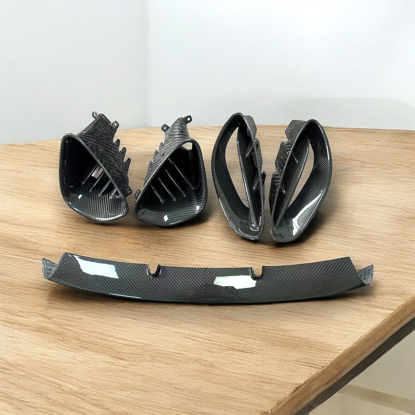 Emira carbon fiber rear vent