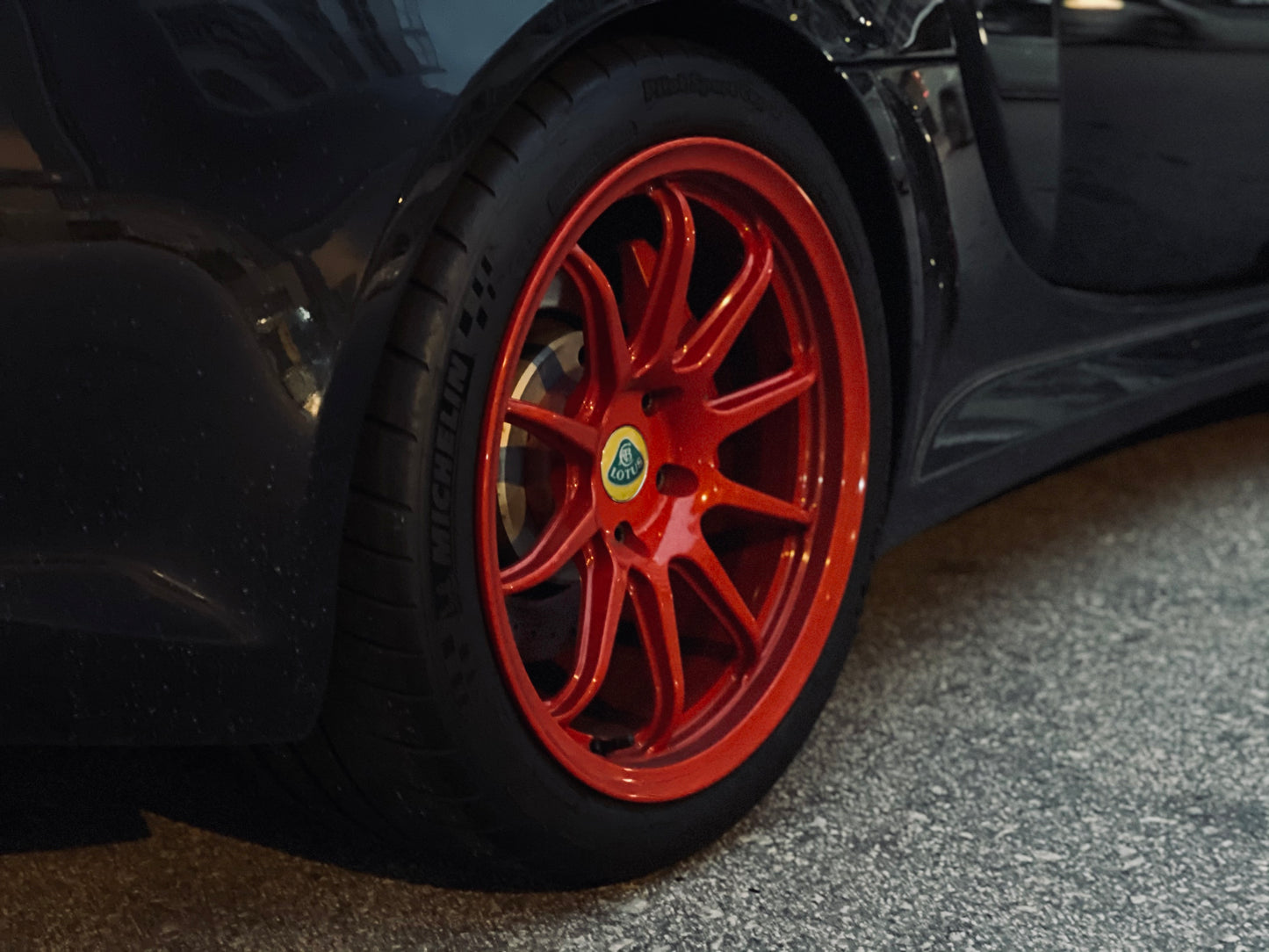 Lotus Exige V6 Forged Wheels Candy Red
