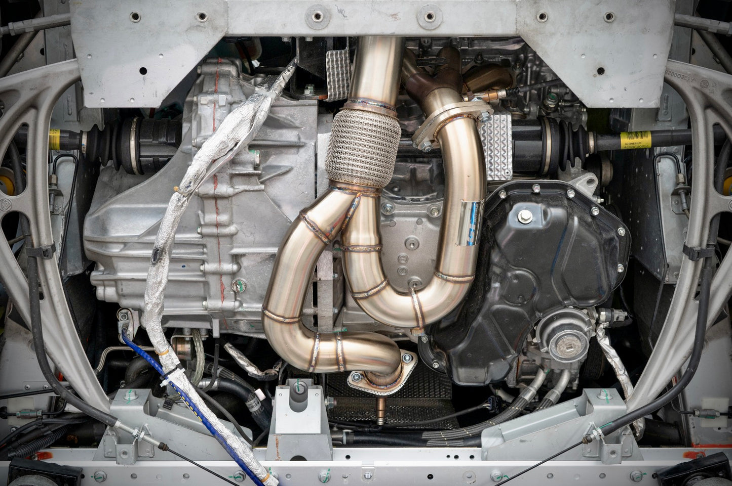 Lotus Exige Evora motorsports headers by GT Australia